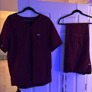Figs Deep Red Scrubs top bottom XL